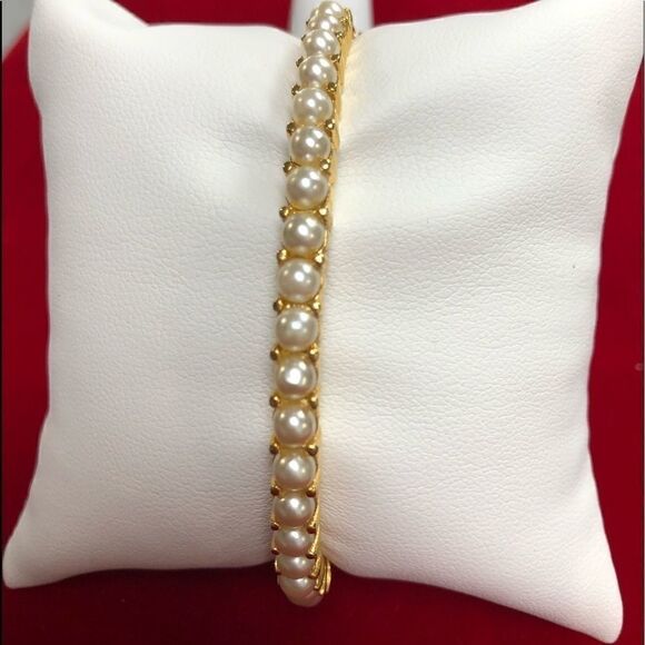Vintage Napier signed Pearl Bangle gold-tone Bracelet - Picture 1 of 5